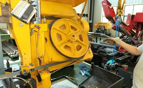 武穴金属带锯床的日常使用和保养注意事项！